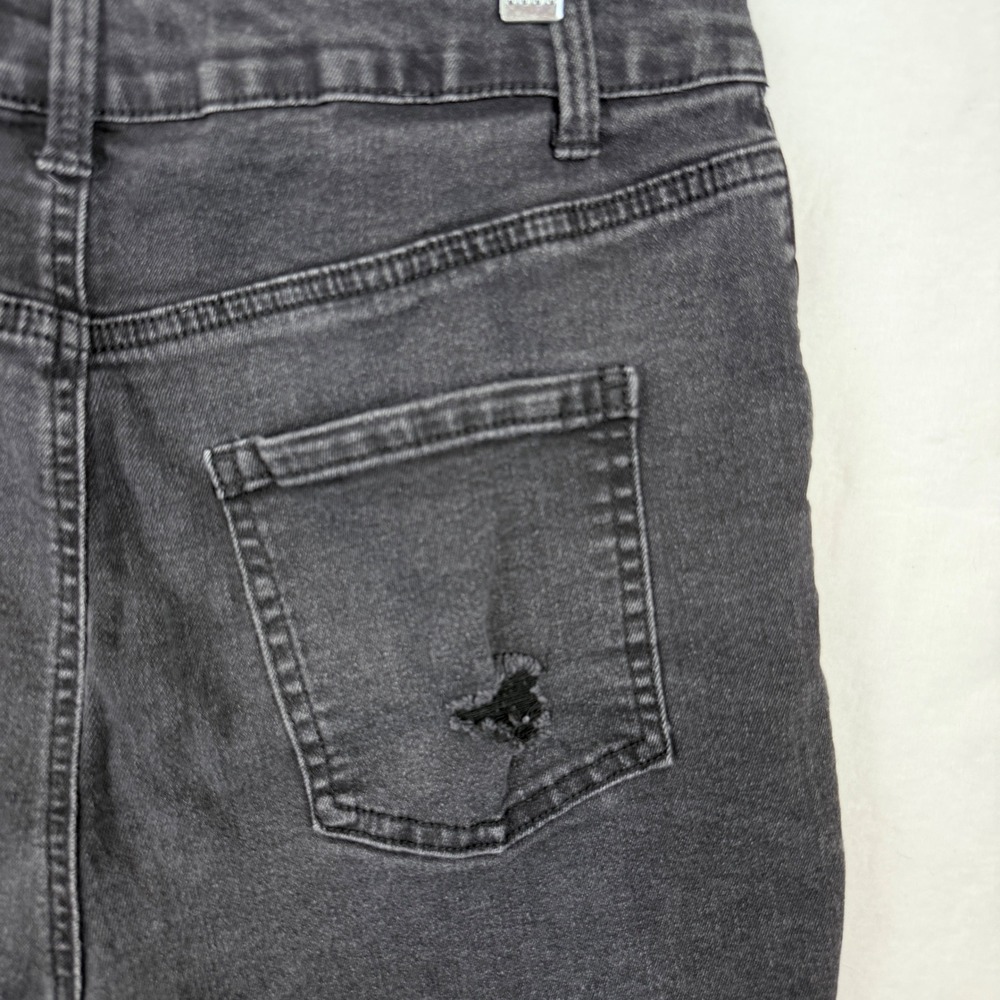 Refuge Denim Nashville Shorts Juniors 9 Black High Rise Button Fly Distressed - Picture 6 of 9